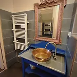 Chateau Saint-martin Bed and Breakfast Καρκασόν