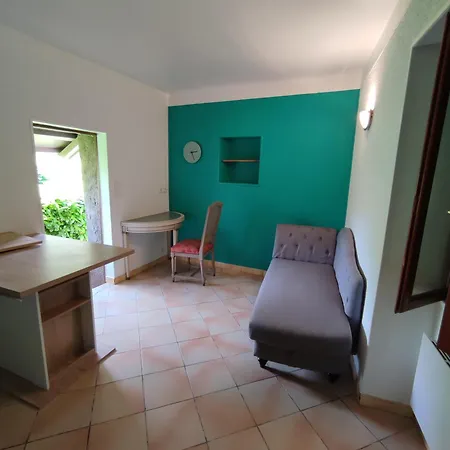 Bed & Breakfast Chateau Saint-martin